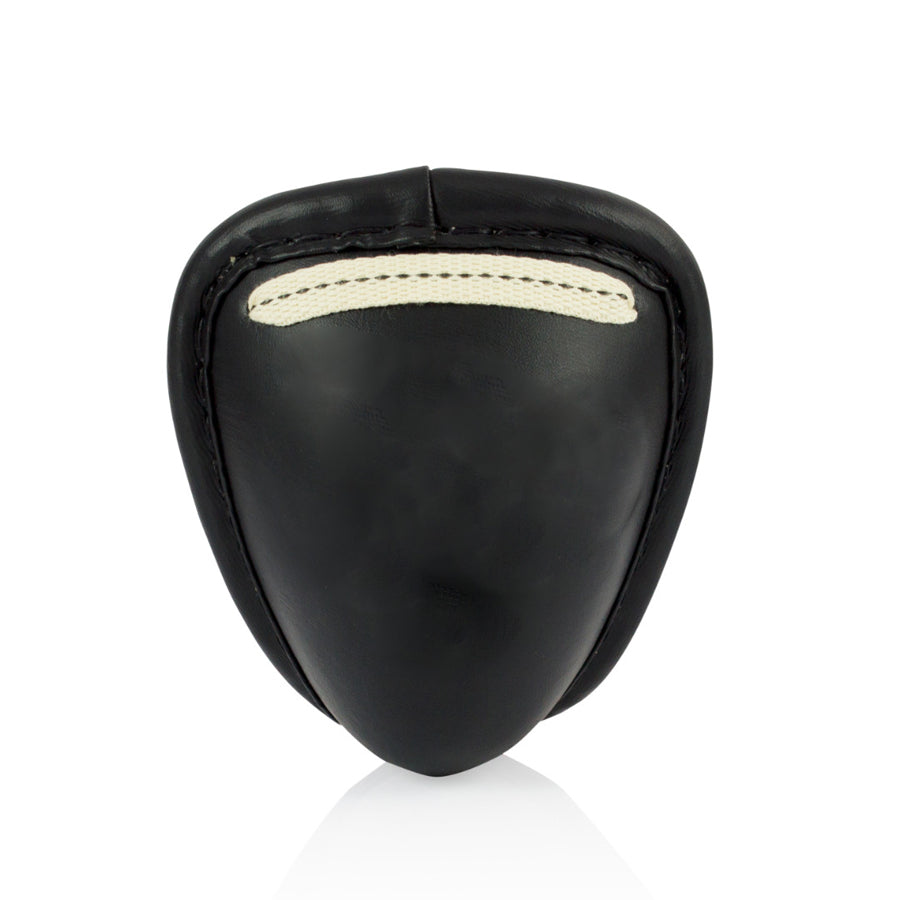 Fairtex GC2 alasuoja. Fairtexin munasyndi metallikupilla, musta. kuva edestä. 